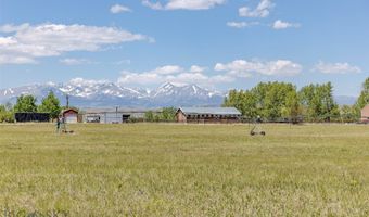 297 Big Timber Loop Rd, Big Timber, MT 59011
