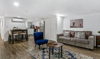 952 SHEPHERD ST NW # LOWER LEVEL, Washington, DC 20011