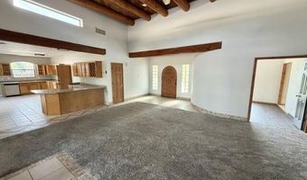 1770 Betts Ln, Bosque Farms, NM 87068