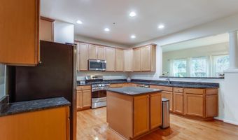 915 HALL STATION Dr, Bowie, MD 20721