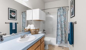 15900 SW SNOWY OWL Ln, Beaverton, OR 97007