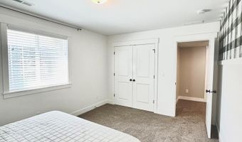2737 Pinfire Crk, Ammon, ID 83406