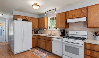9 11 Red Fox Dr, Cascade, ID 83611