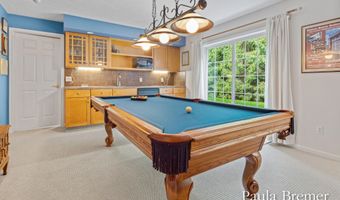 5429 Grand Valley Ct NE, Ada, MI 49301