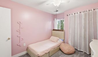 4936 SAUQUOIT Ln, Annandale, VA 22003