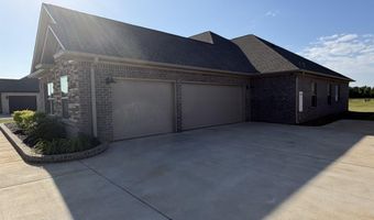 26316 Woodfield Dr, Athens, AL 35613
