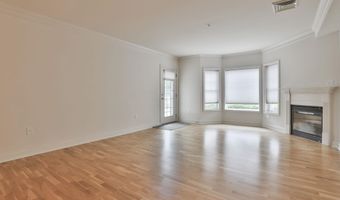 65 Hawthorne Dr 115, Bedford, NH 03110