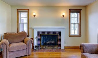 63 Ferncliff Ave, North Providence, RI 02911