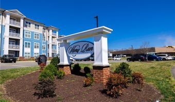10530 Stony Bluff Dr 101, Ashland, VA 23005