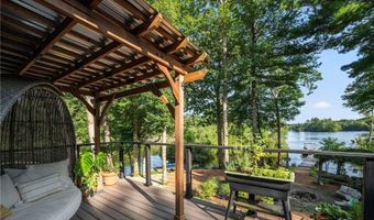 128 Vine St, Coventry, RI 02816