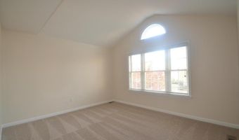 105 BOLTON Ct 156, Ambler, PA 19002