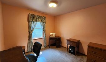 817 Elk Dr, Adams, WI 53910