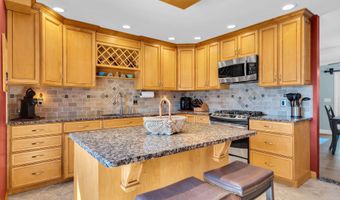 74 Ocean Gate Ave, Bayville, NJ 08721