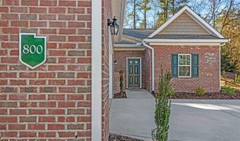 800 Lighthorse Cir, Aberdeen, NC 28315