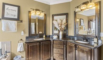 277 LAKE CHARLES Dr, Alpine, AL 35014