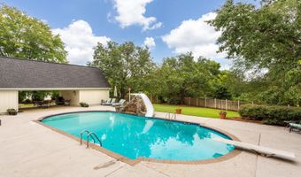 4221 CHOCTAW St, Anniston, AL 36206