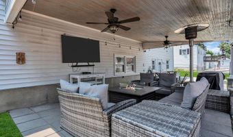 147 Clairmont Ave, Belford, NJ 07718