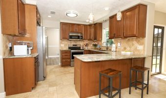 524 ALPINE St, Altamonte Springs, FL 32701