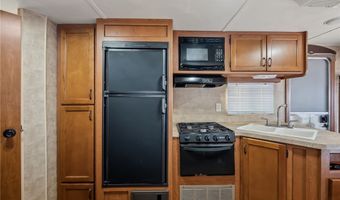 811 Safari Dr, Bullhead City, AZ 86442
