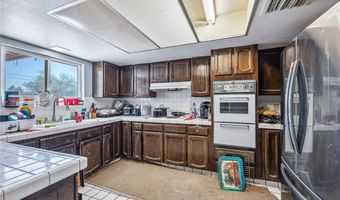 2332 Hummingbird Ln, Bullhead City, AZ 86442