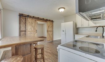 127 Oxbow Rd, Bargersville, IN 46106