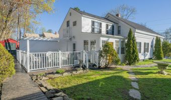18 Waldo Ave, Belfast, ME 04915