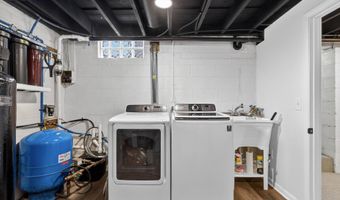 827 Williams Rd, Allegan, MI 49010