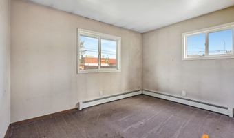 7813 Dover Ave, Anchorage, AK 99504