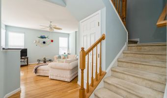 4 Osprey Ln, Bayville, NJ 08721
