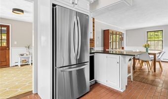 850 Black Plain Rd, North Smithfield, RI 02896