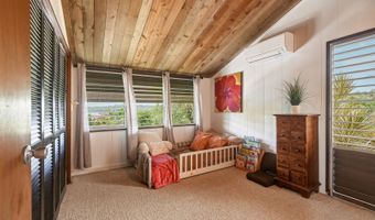 47-585 Ahuimanu Rd, Kaneohe, HI 96744