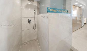 20515 E Country Club Dr 1547, Aventura, FL 33180