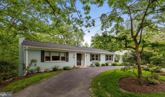 5336 WAPAKONETA Rd, Bethesda, MD 20816
