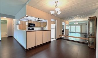 31 Park Lane Ct, Amherst, NY 14221
