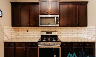 3712 Ederd Dr, Carlsbad, NM 88220