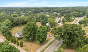 3529 Buttrick Ave SE, Ada, MI 49301