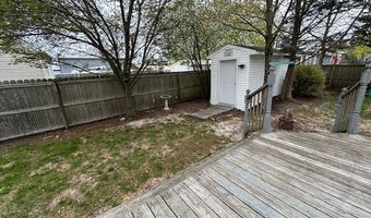 121 Pennant Ave, Beachwood, NJ 08722