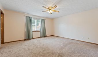 56 Regal Oaks, Barboursville, WV 25504