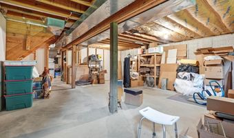 1676 S 600 E, Avilla, IN 46710
