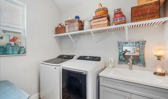 6412 GRENADA ISLAND Ave, Apollo Beach, FL 33572