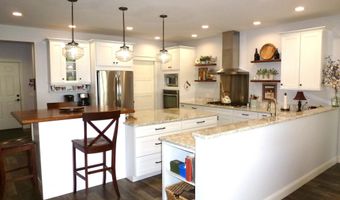 2615 Lakewood Dr, Alpena, MI 49707