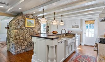 6 Pine Hill Rd, Burlington, CT 06013