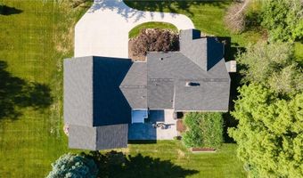 1914 12th Ave NE, Austin, MN 55912