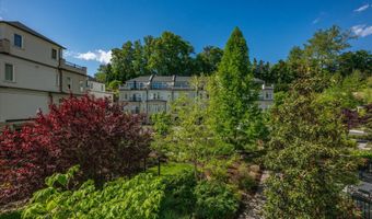 8121 RIVER Rd 423, Bethesda, MD 20817