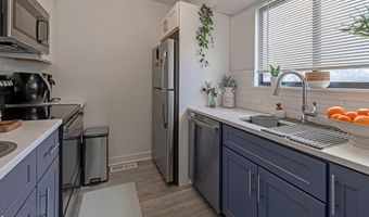 39 Lance Cir 39, Bridgeport, CT 06606