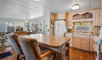 107 HOLIDAY Ln, Auburndale, FL 33823