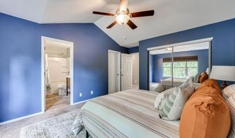 1632 Whispering Creek Dr, Ballwin, MO 63021