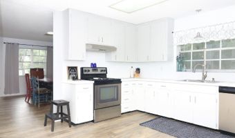 42114 W LAKEVIEW Dr, Altoona, FL 32702