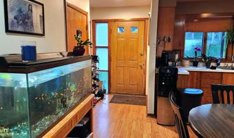 10 Ridgewood Dr, Augusta, ME 04330