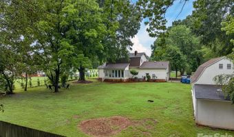 140 Raintree Rd, Advance, NC 27006